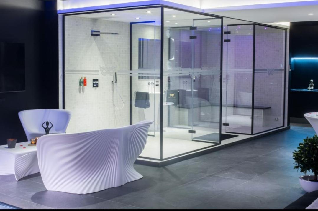 Les Secrets Rooms Hagondange Екстериор снимка